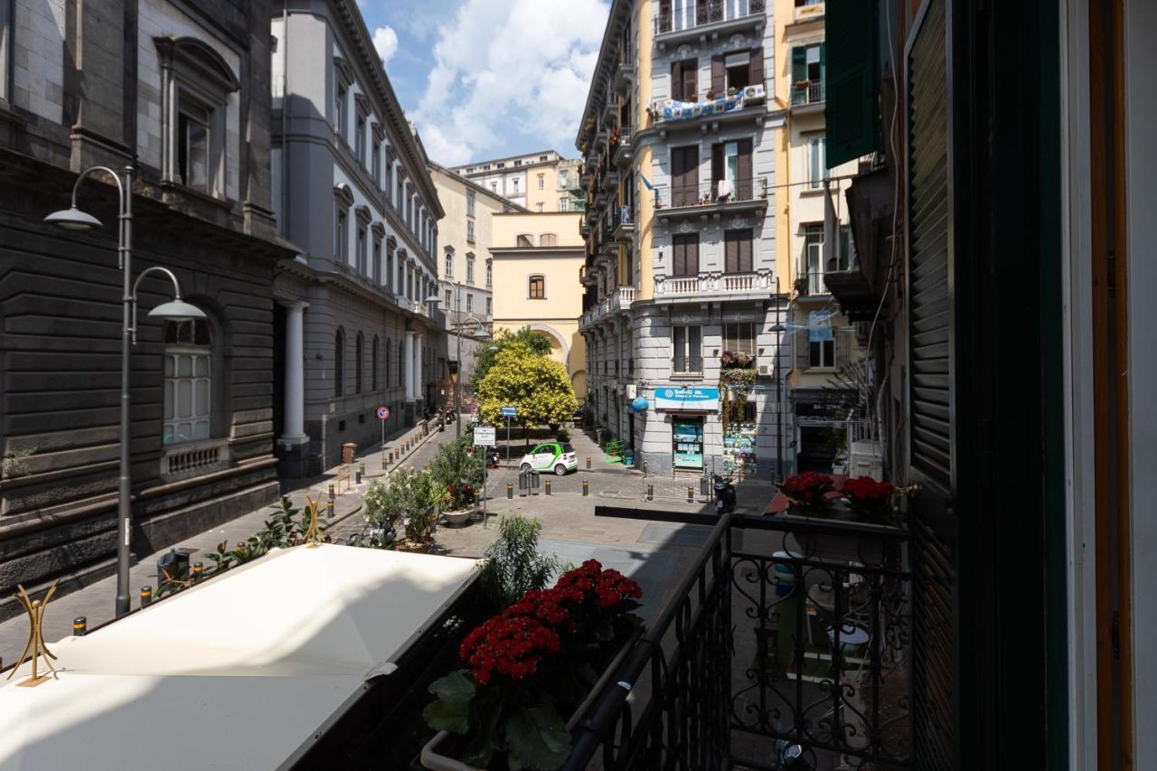 Palazzo Il Convento Luxury Umberto I Bed & Breakfast Naples Exterior photo